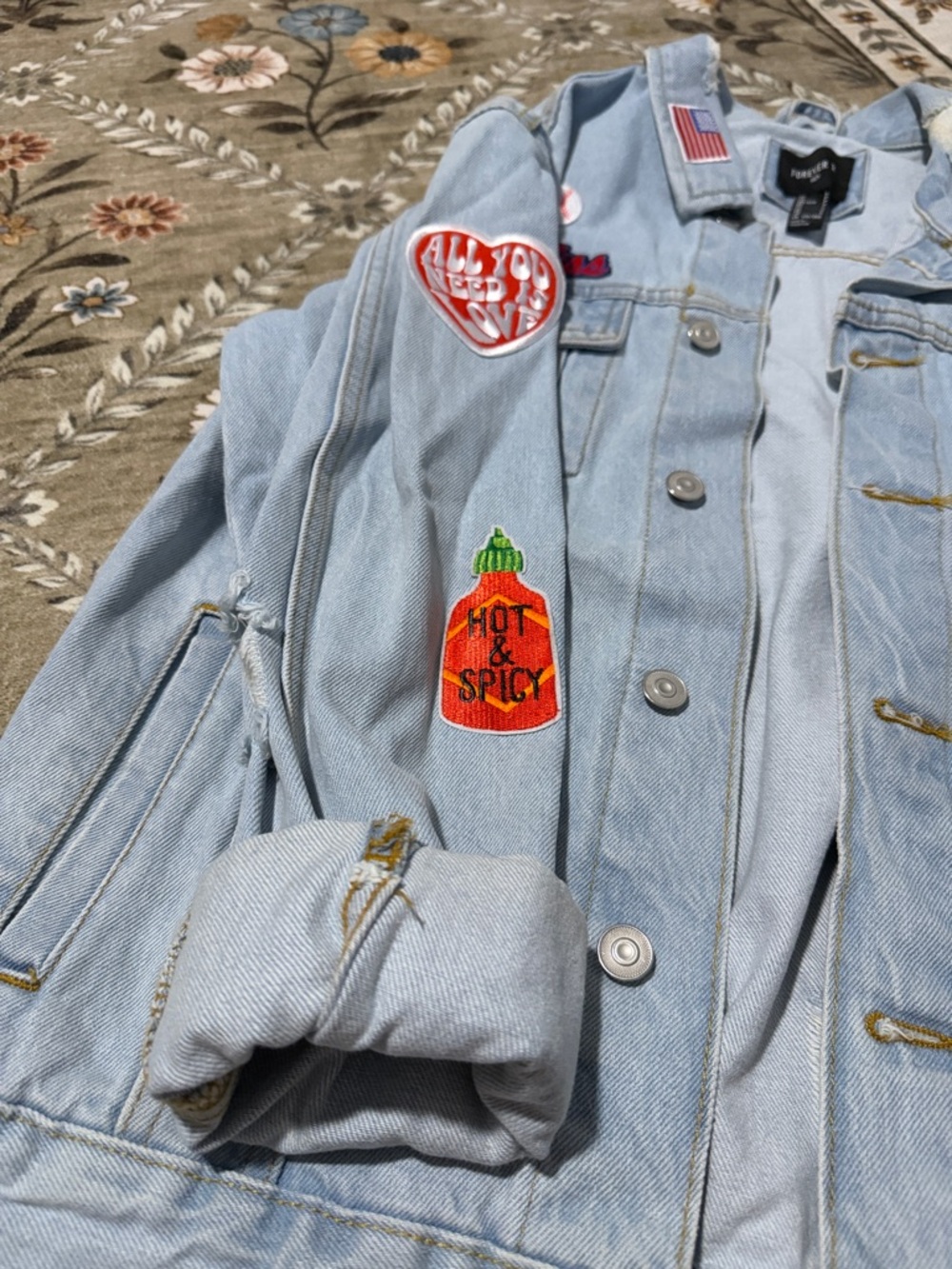 Forever 21 Light Blue Denim Jacket with Sporty & Graphic Patches - Picture 5 of 7